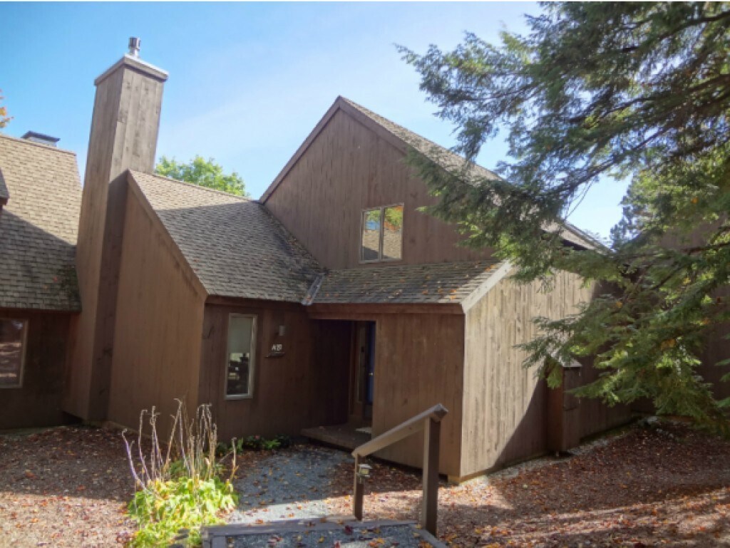 27 Bay Tree Ln Unit A27, Grantham, NH 03753 Condo for Rent in