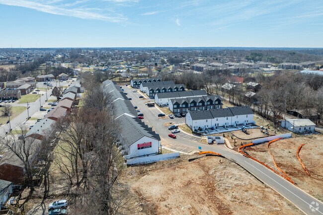 Foto del edificio - Highland Oaks
