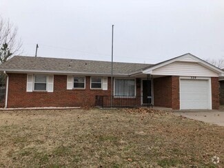 Building Photo - 320 Mimosa Dr