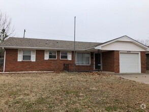 Building Photo - 320 Mimosa Dr