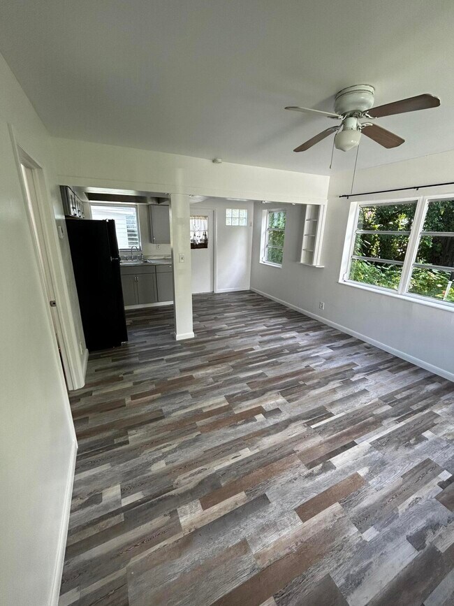 Foto del edificio - 2835 SW 18th Terrace