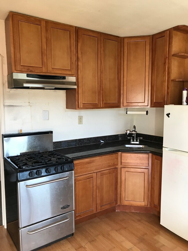 Foto del edificio - 1701 San Joaquin St