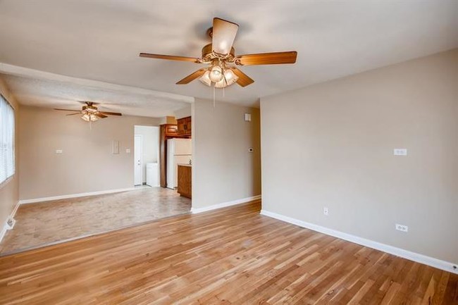 Building Photo - 16825 93rd Ave, Orland Hills, IL, 60487