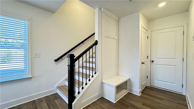 Foto del edificio - 100 Agnew Wy