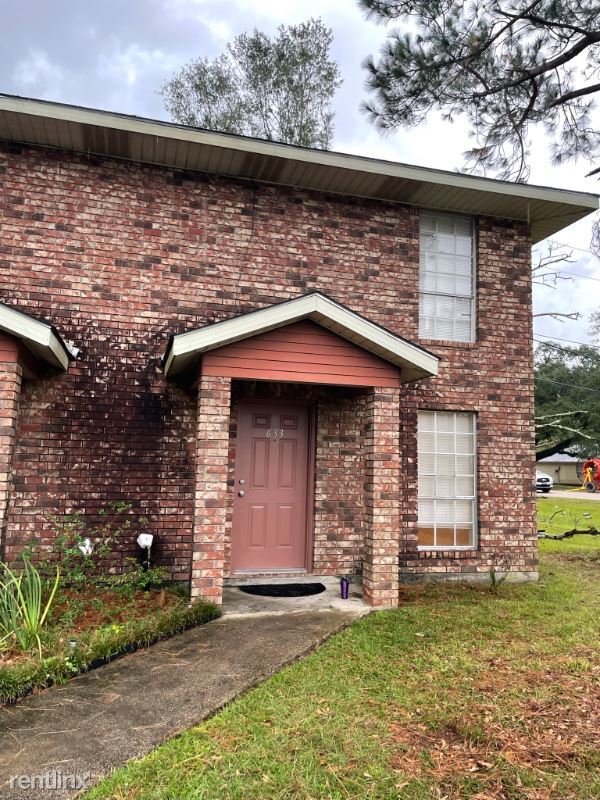 Primary Photo - 2 br, 1.5 bath Townhome - 629 Joe Farris
