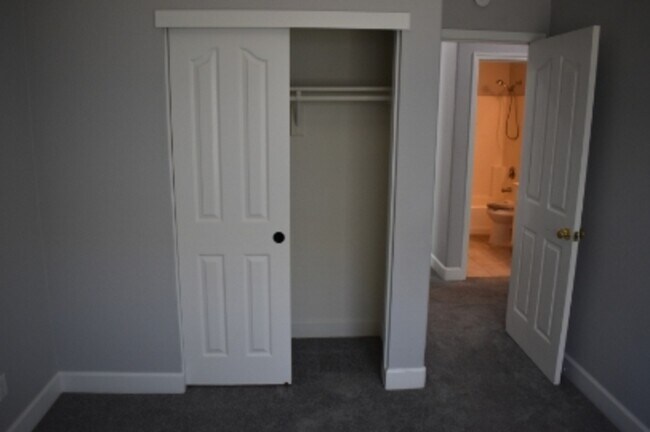 Foto del edificio - 11207 Myrtlewood Dr