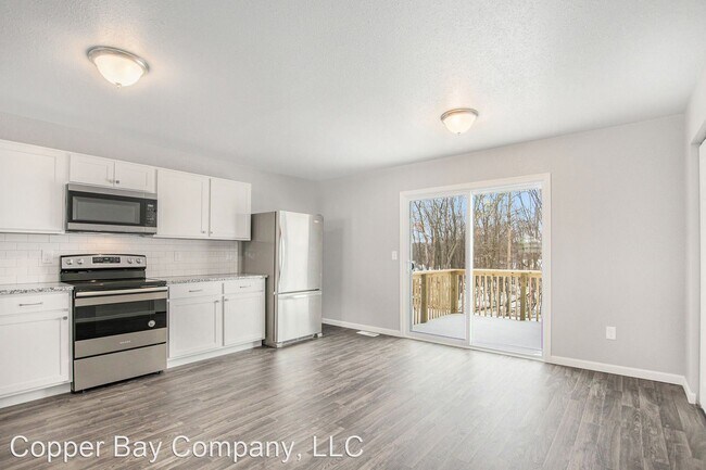 Building Photo - 4 br, 2.5 bath House - 5667 Claremount Street