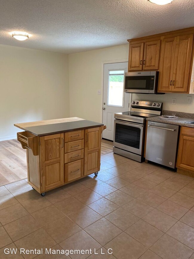 Building Photo - 3 br, 2 bath House - 23143 County Road 55