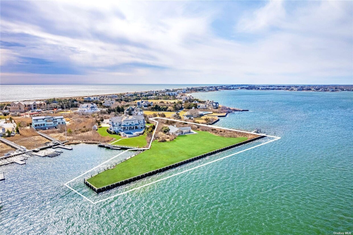 Primary Photo - 1 Watersedge Dr
