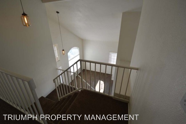 Building Photo - 3 br, 2.5 bath House - 55 Desert Dawn Ln
