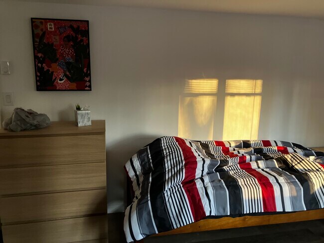 Foto del edificio - 265 Rown Rd