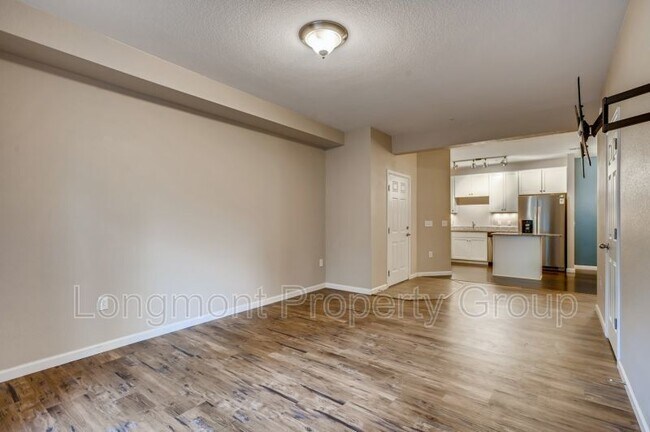 Foto del edificio - 804 Summer Hawk Dr