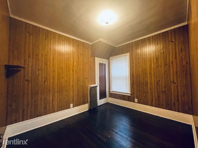 Primary Photo - 2 br, 1 bath Duplex - 5204 Beaconsfield St...