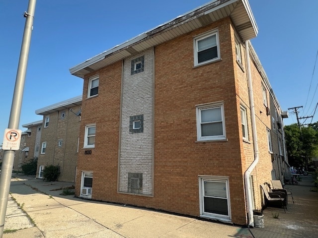 Building Photo - 8000 Grand Ave