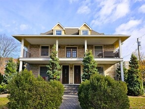 Building Photo - 49 Greenridge Ave