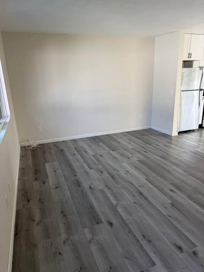 Foto del edificio - 2122 E 11th St