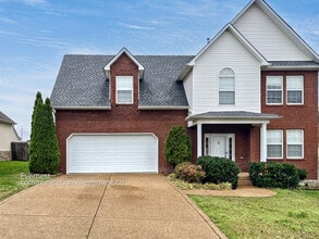 Building Photo - 1012 Golf View Way