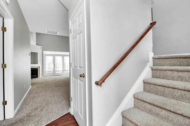 Photo - 141 Ross Moore Ave Townhome