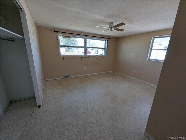 Foto del edificio - 7416 Star Dust Dr