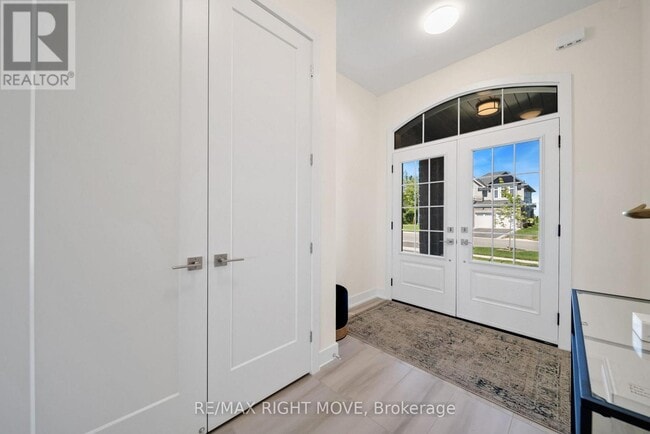 Building Photo - 3194 Orion Blvd