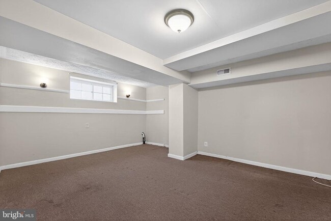 Building Photo - 3544 4th St