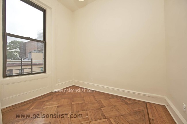 Building Photo - 92 7th Ave