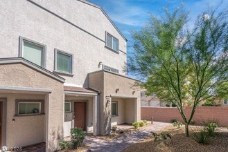 Building Photo - 3541 Reserve Ct