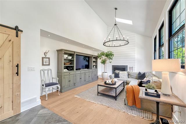 Building Photo - 7851 Silverweed Way