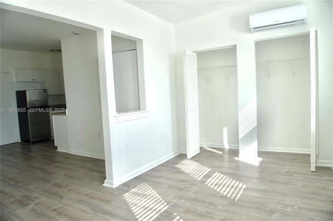 Foto del edificio - 501 SW 6th Ct