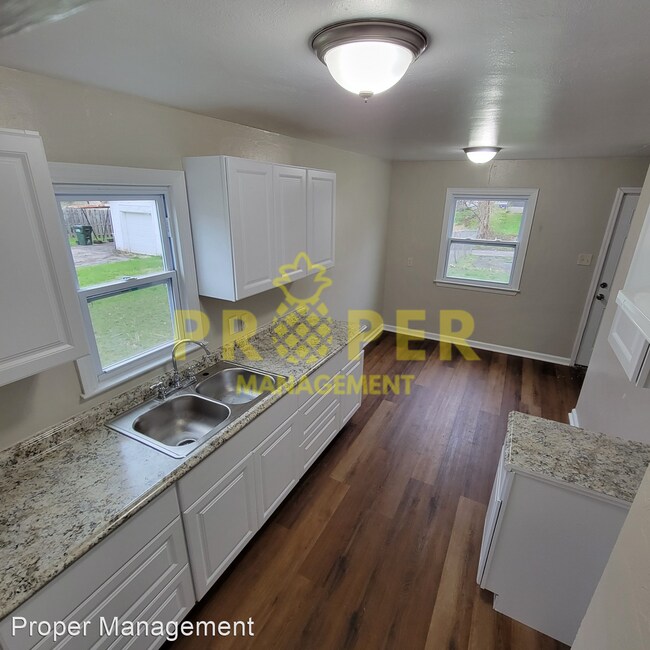 Foto del edificio - 3 br, 1 bath House - 159 East Parkwood Avenue