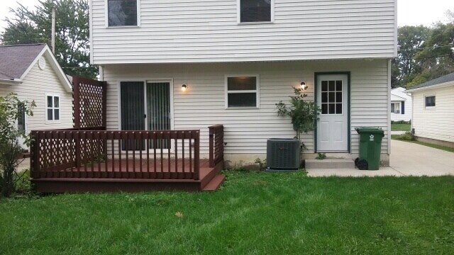 Building Photo - 1264 E 359th St