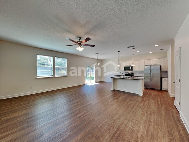 Foto del edificio - 8505 Highfield Ave