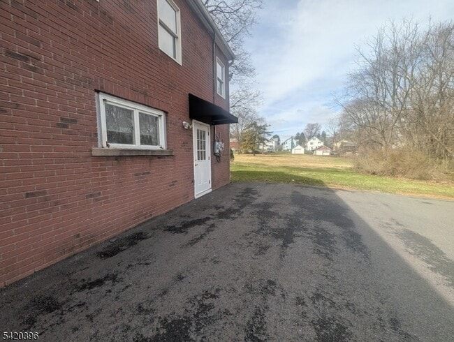 Building Photo - 157 NJ-31