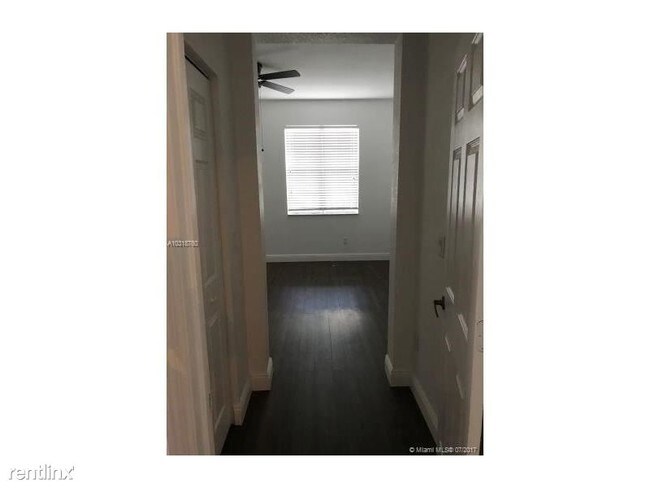 Foto del edificio - 11836 SW 26th Ct