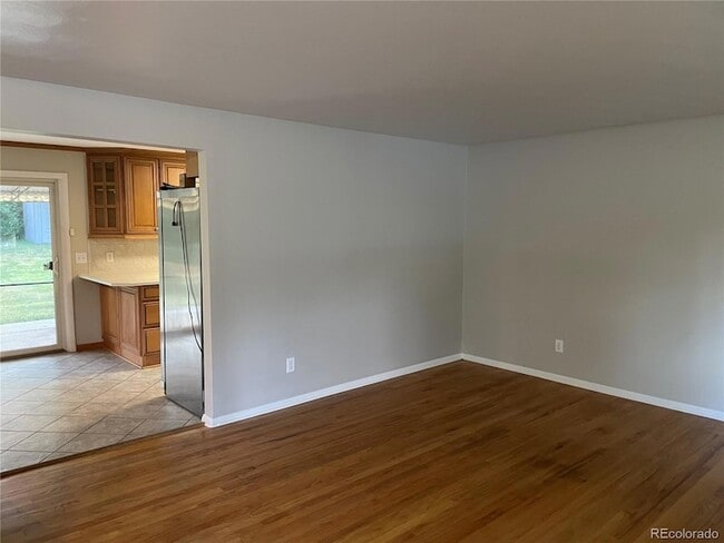Building Photo - 3260 E Orchard Rd