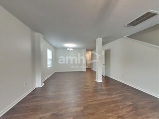 Building Photo - 37 Jones Creek Cir