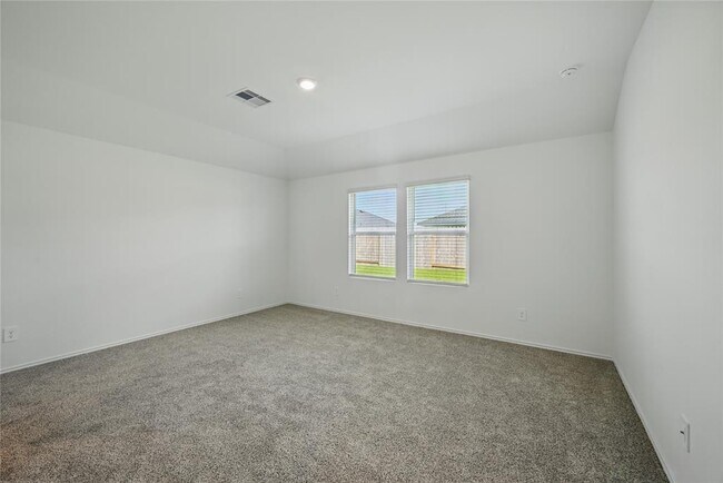 Foto del edificio - 2227 Laurel Bloom Ln