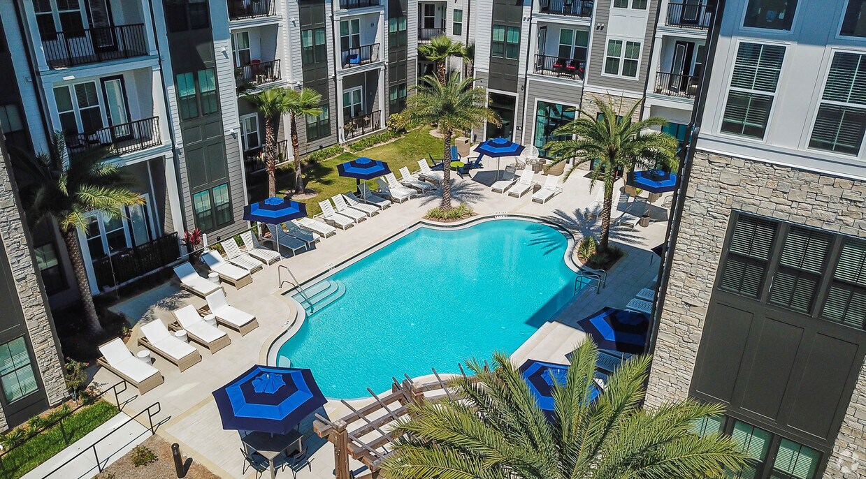 The Adeline Apartments 304 Lake Ave Maitland, FL