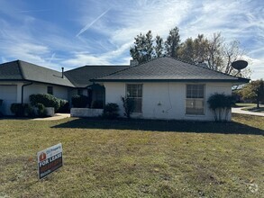 Building Photo - 4714 NW 26th St