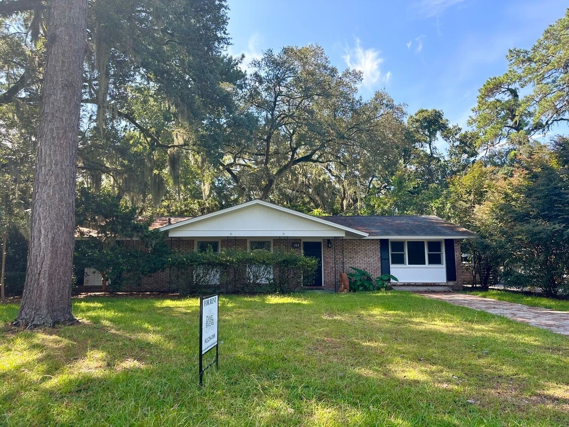 Foto principal - Charming Isle of Hope Three Bedroom Single...