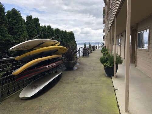 Foto del edificio - 334 Lakeside Ave S