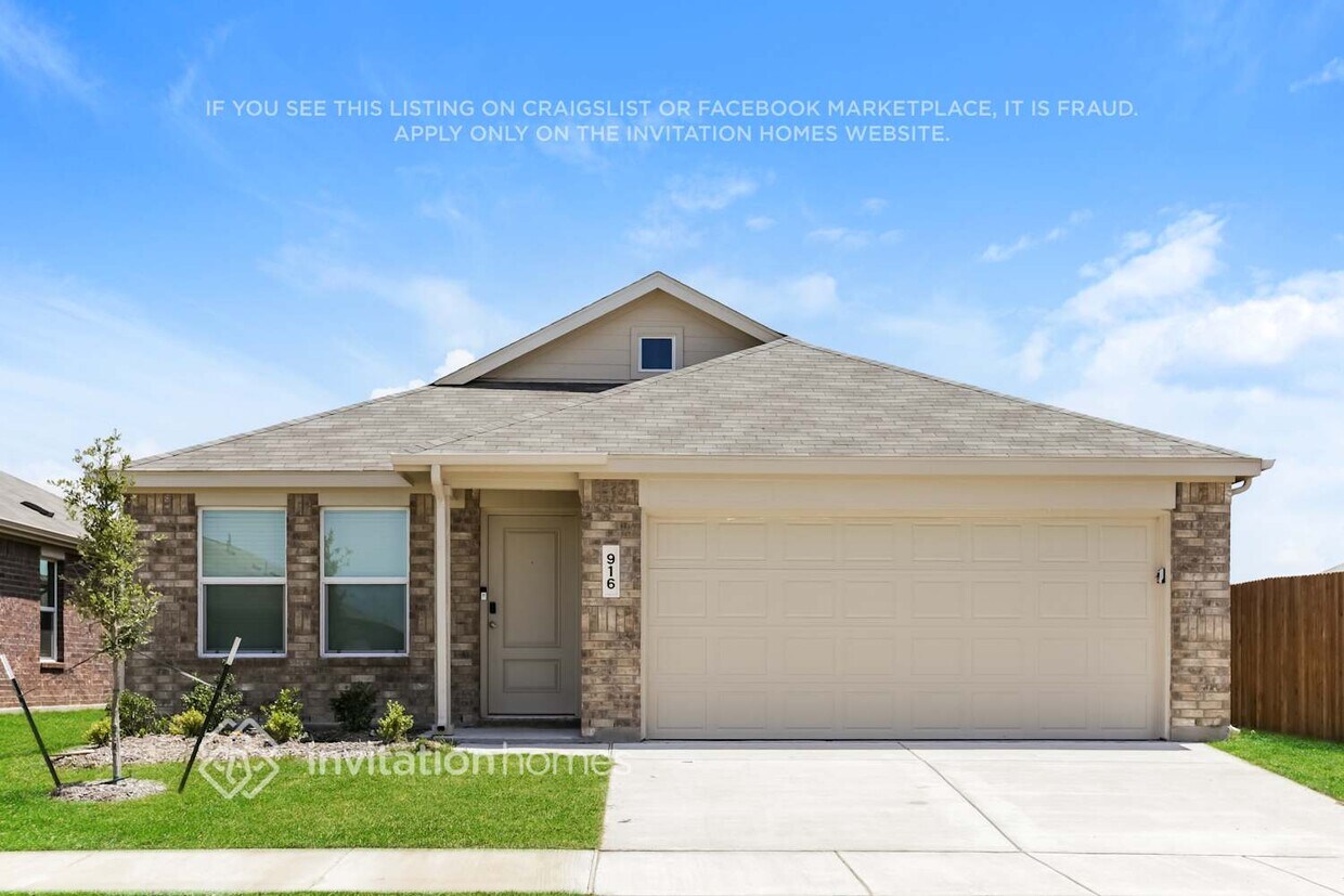 Foto principal - 916 Carrick Dr