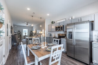Interior Photo - Sango Ridge