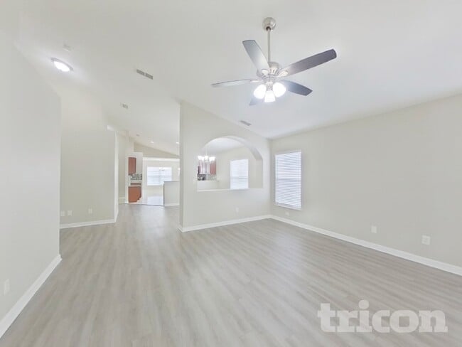 Building Photo - 3207 Murray Hill Loop