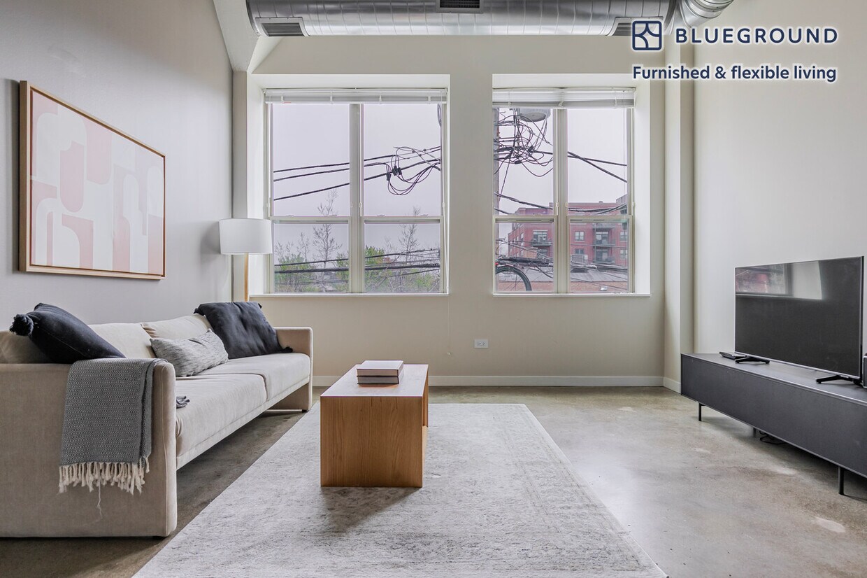 Foto principal - 1313 W Randolph St