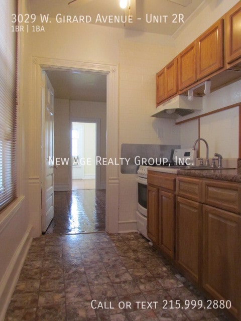 Building Photo - 3029 W Girard Ave