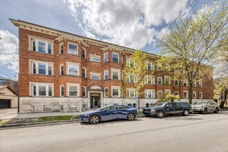 Building Photo - 3227 W Belden Ave