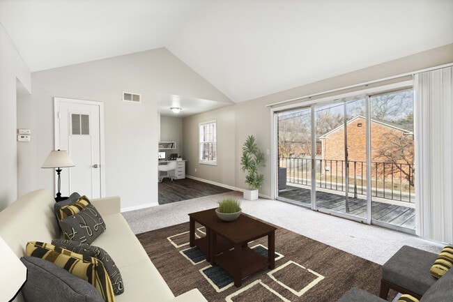 Building Photo - Jamestown Apartments & Townhomes