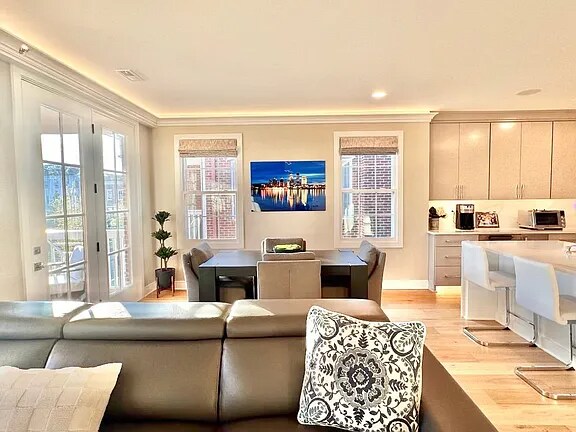 Building Photo - 12079 River Beauty Loop