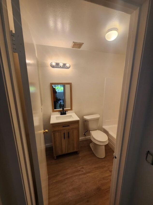 Primary Photo - Newly Renovated 1BD Condo Available Soon! ...